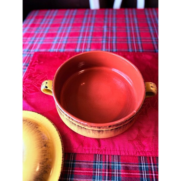 De Silva covered casserole dish - Picture 3 of 10